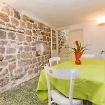 Apartman Peti